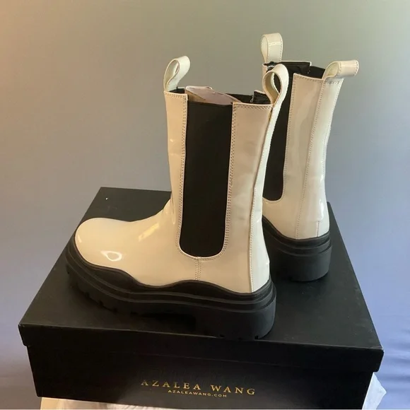 Azalea Wang “Akira Ghosted” White + Black Chelsea Boots NWT Size 7 - Picture 8 of 16